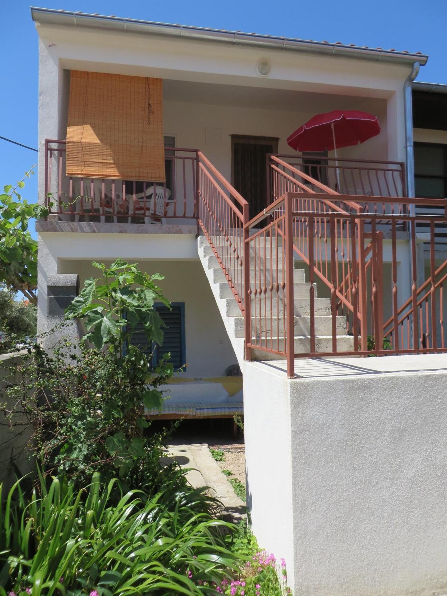 Apartment Cvita Biograd Na Moru Exteriör bild