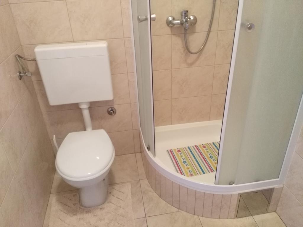 Apartment Cvita Biograd Na Moru Exteriör bild